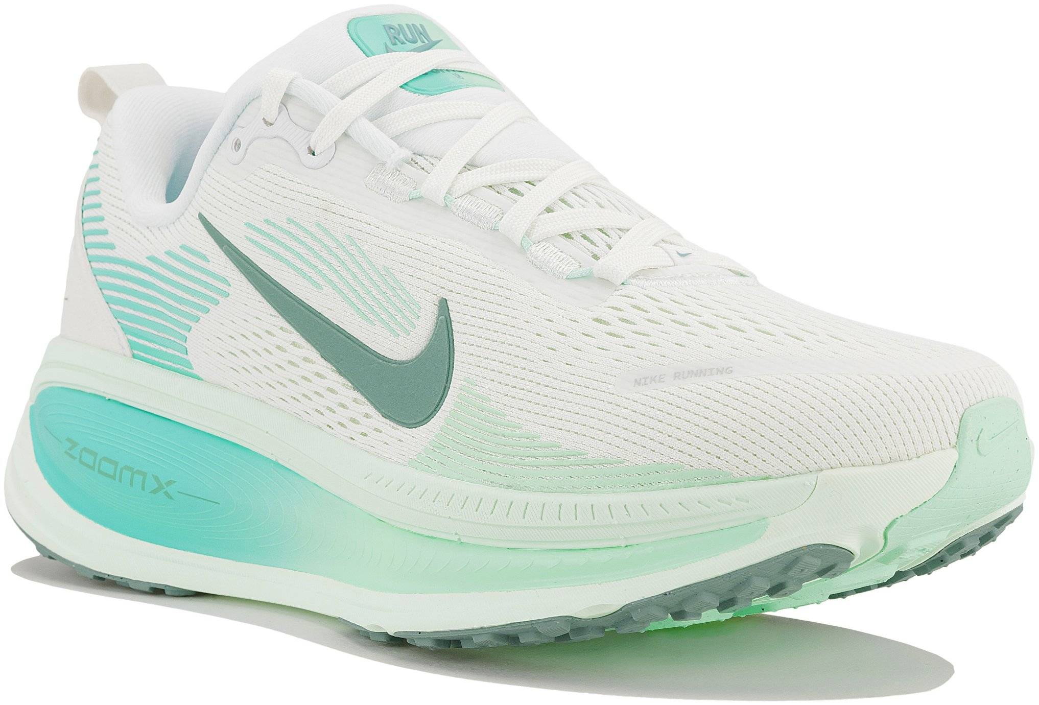 Nike Vomero 18 