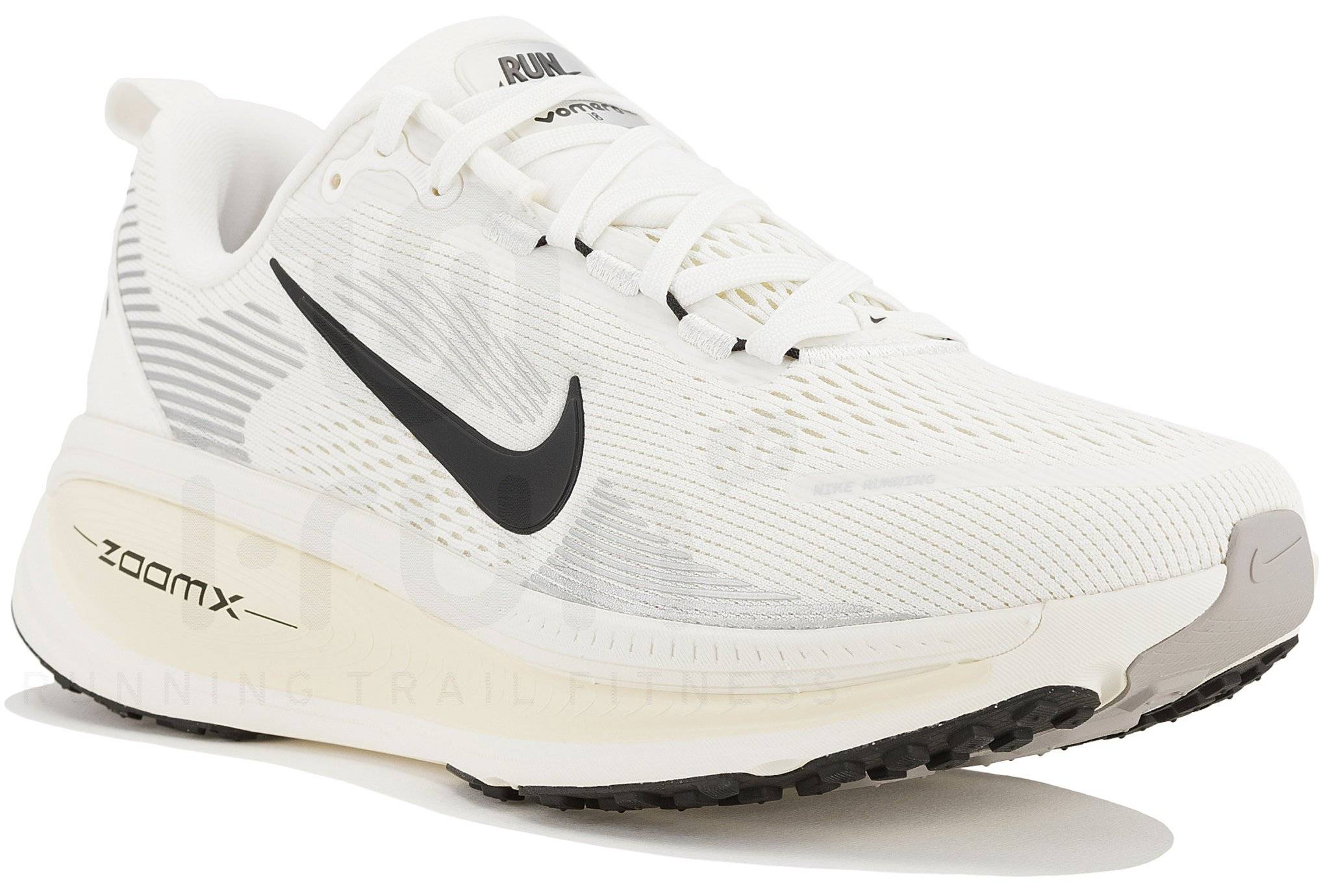 Nike Vomero 18 