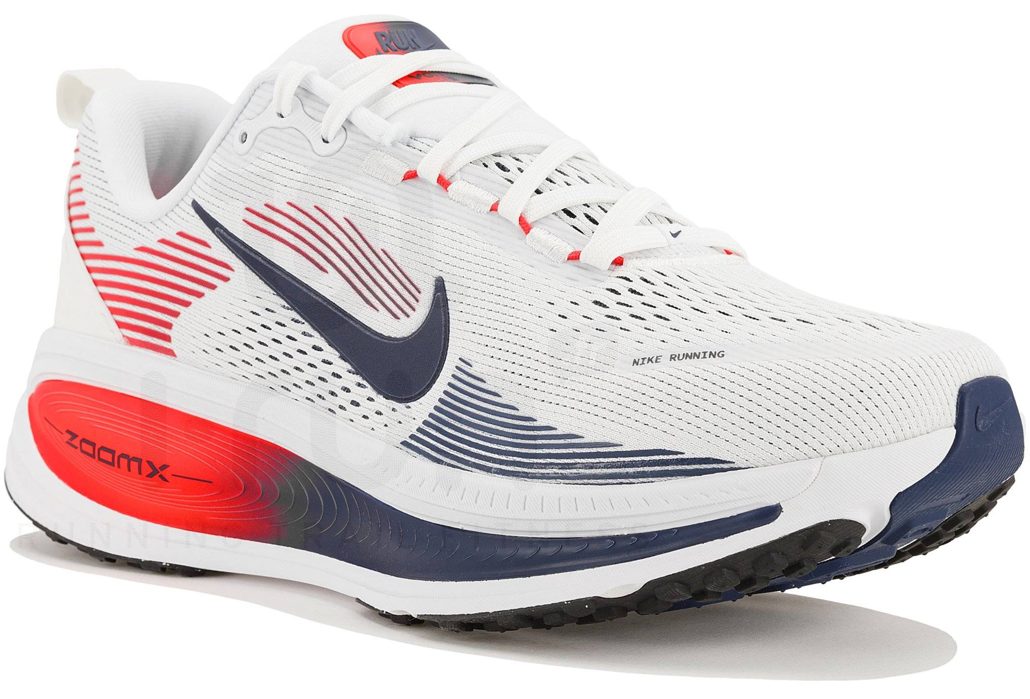 Nike Vomero 18 
