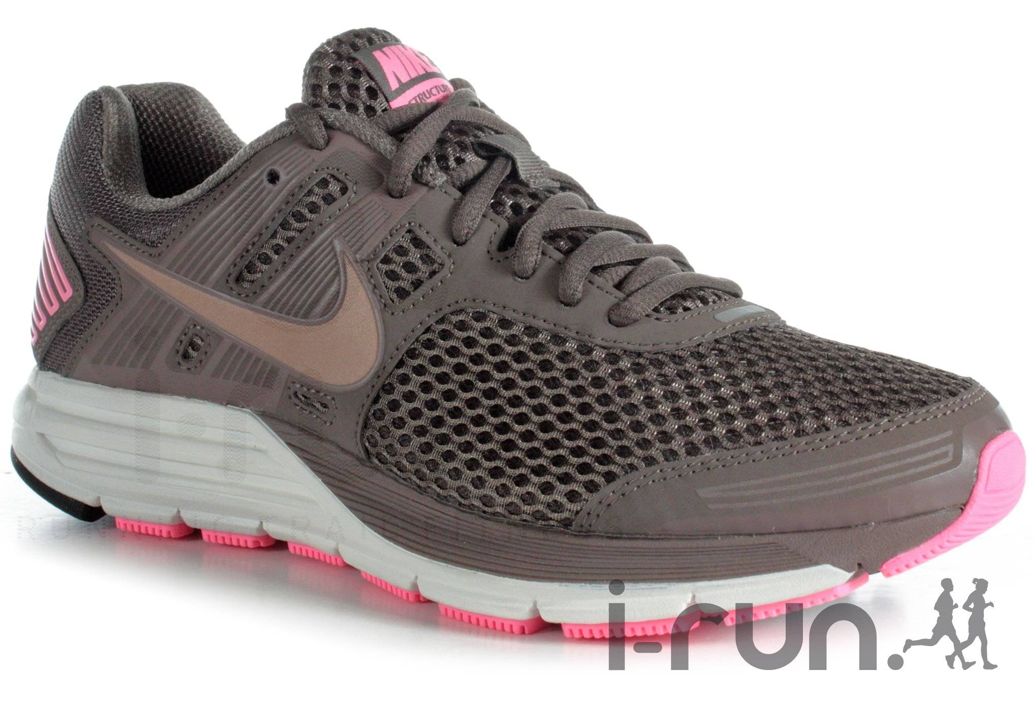 nike structure 16 women's