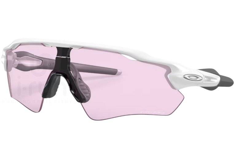 Oakley Radar EV Path Prizm Low Light
