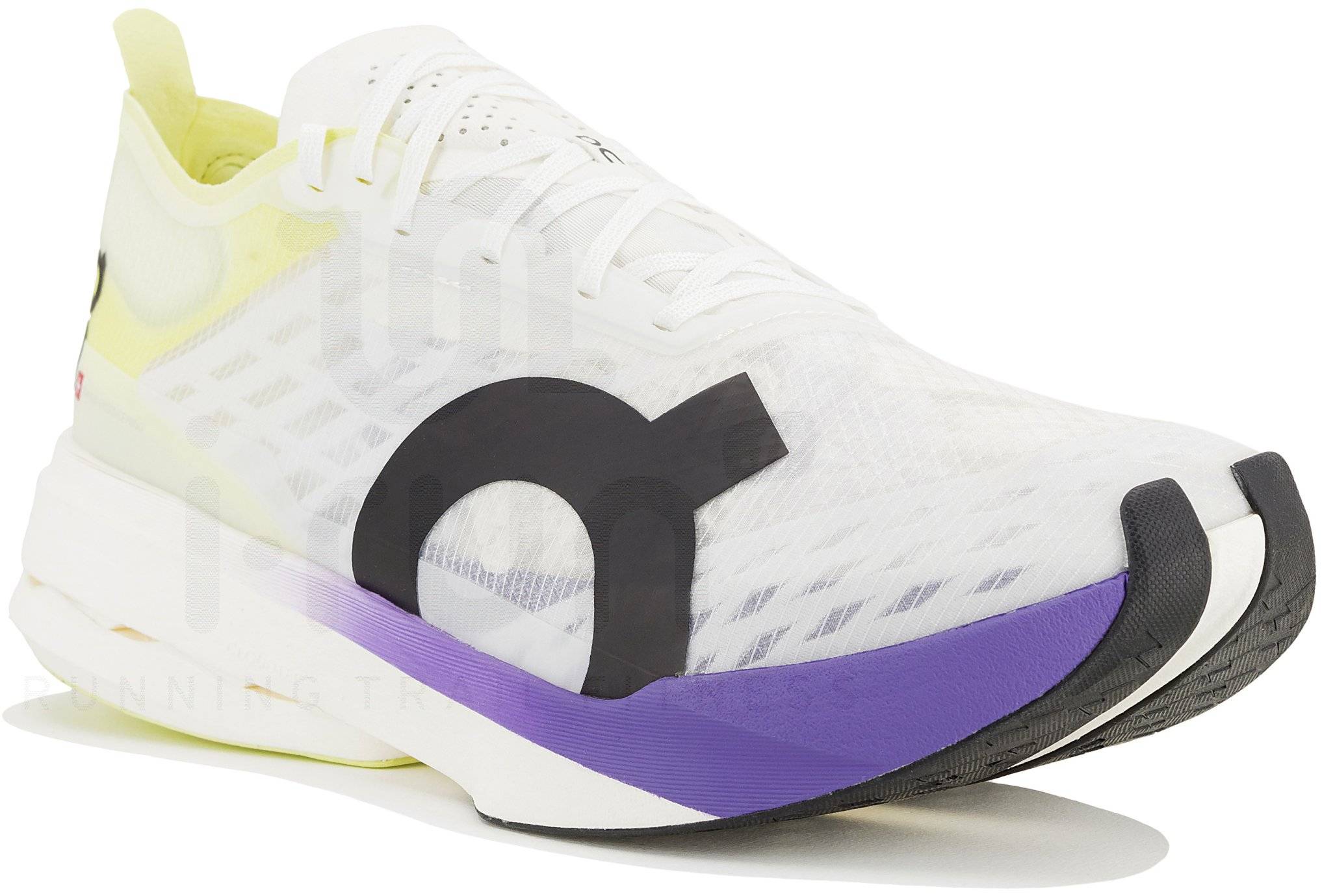 On-Running Cloudboom Strike 