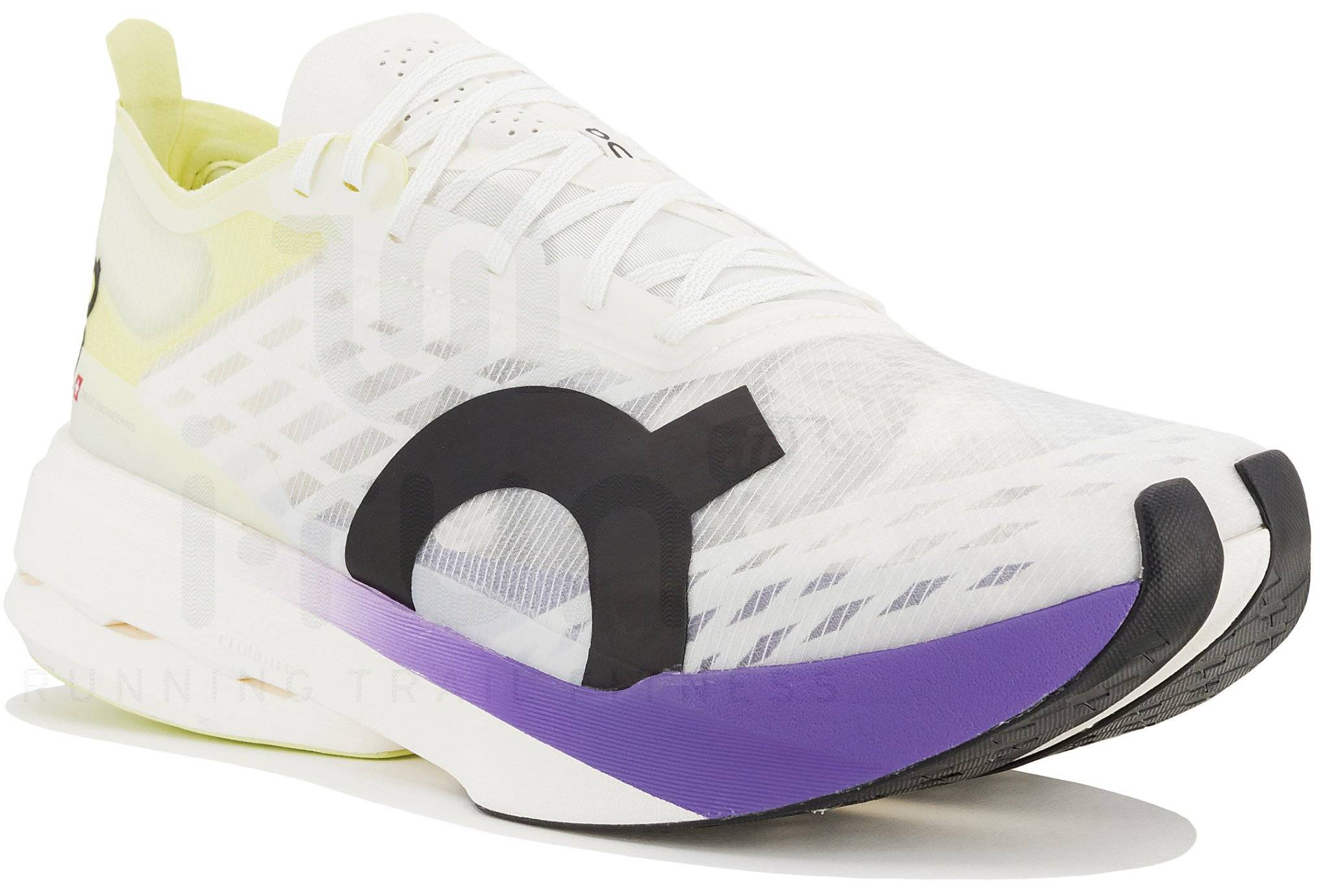 On-Running Cloudboom Strike 