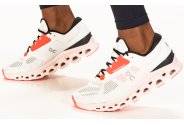 On-Running Cloudstratus 3 M