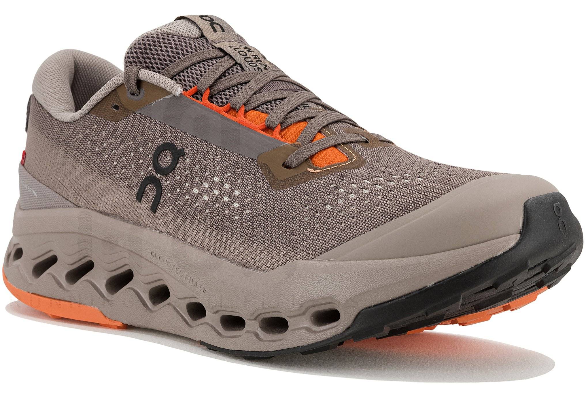 ON Cloudsurfer trail